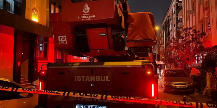 6 mərtəbəli bina partladı: 2 yaralı