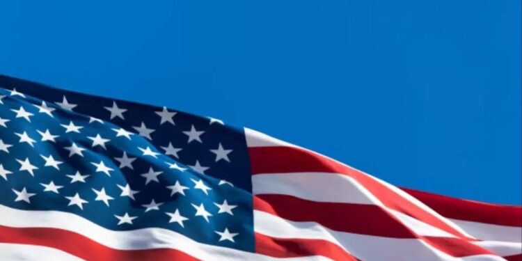 ABŞ bir qayığa hücum etdi: 4 yaralı