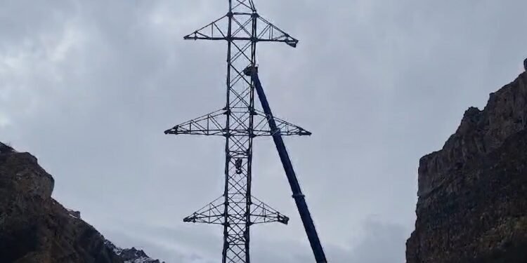 “Azərişıq” ASC Kəlbəcərdə yenidənqurma işlərini davam etdirir