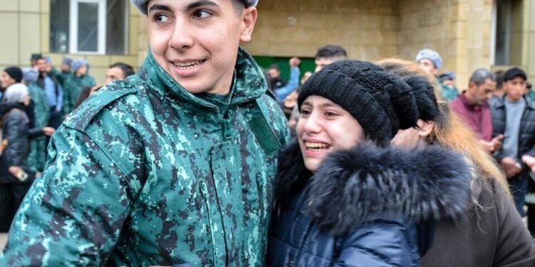 Onların əsgərlik müddəti qısaldıla bilər