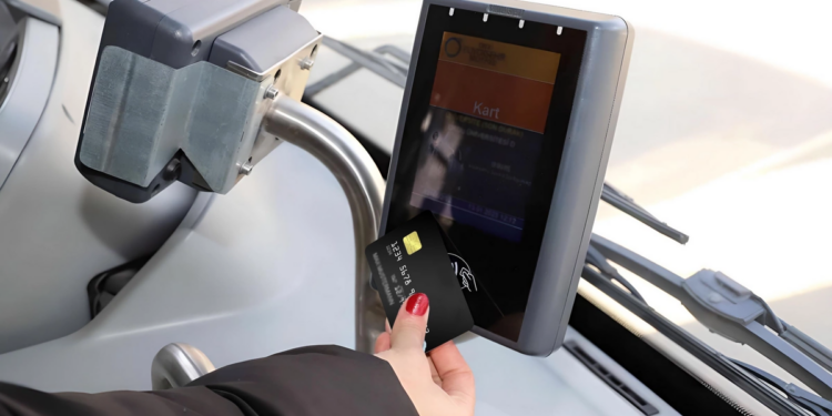Bütün avtobuslarda bank kartı ilə ödəniş mümkün oldu