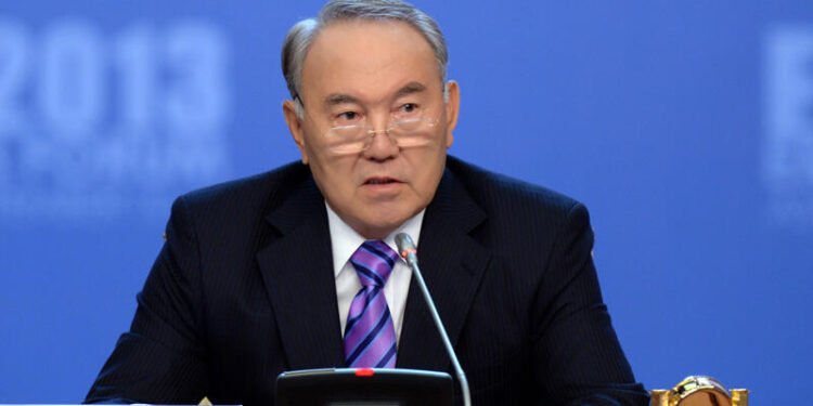 Nursultan Nazarbayev İlham Əliyevə təbrik məktubu ünvanlayıb