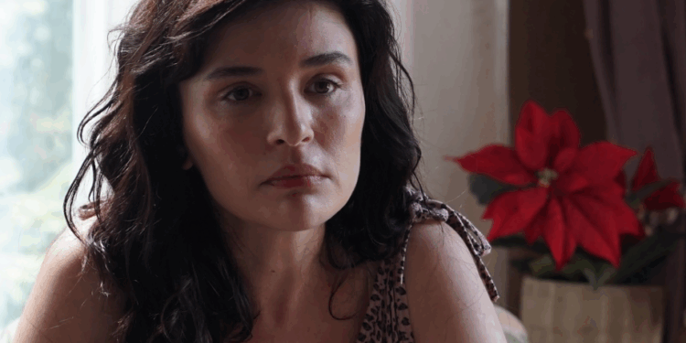 Çəkilişləri başlamadan serialdan ayrıldı