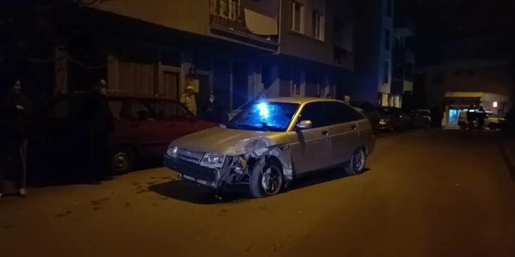 İki avtomobil toqquşdu: 2 yaralı