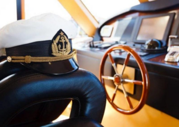 Azərbaycanda gəmi kapitanı və daha 2 nəfər həbs olundu