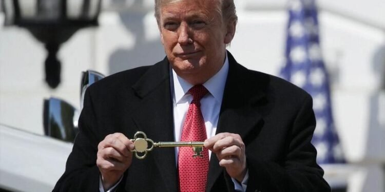 Tramp Ağ Evin açarını görün kimə hədiyyə edib