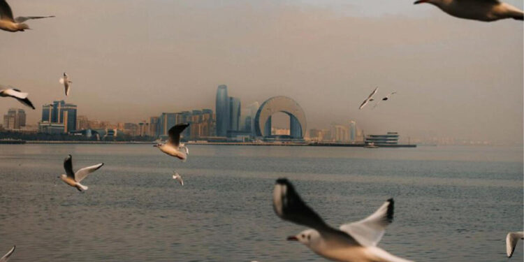 Bakıya yağış, rayonlara qar yağacaq