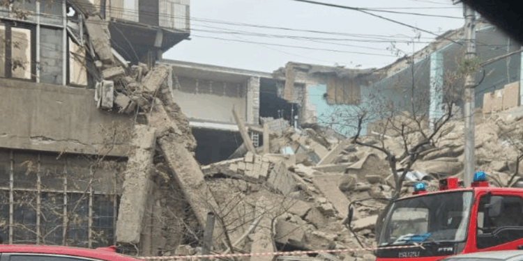 İrəvanda güclü partlayış oldu - Yaralananlar var - VİDEO