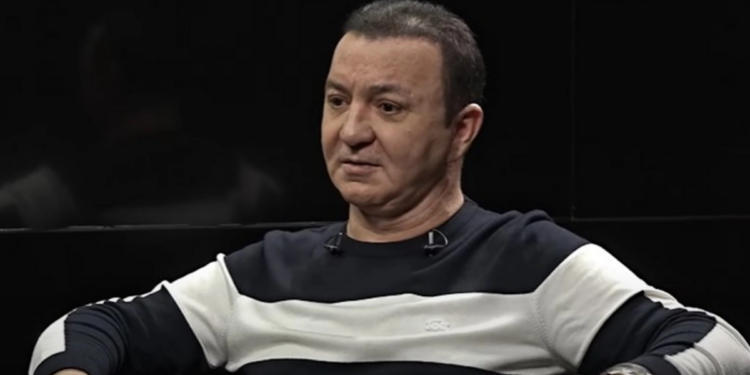 Əməkdar artist efirə sərxoş çıxan Xalq artistini RÜSVAY ETDİ