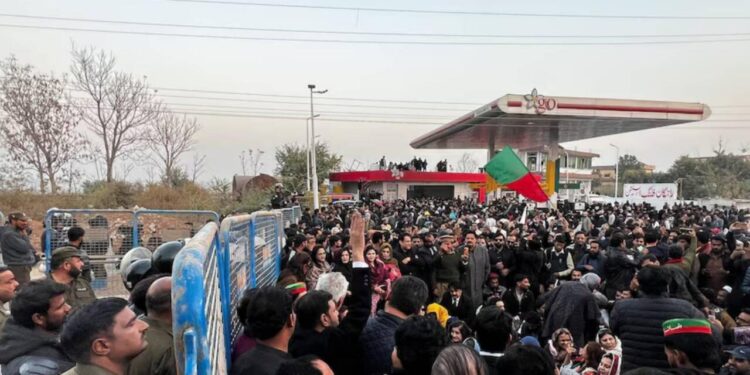 “Onunla görüşdüm, sağdır”