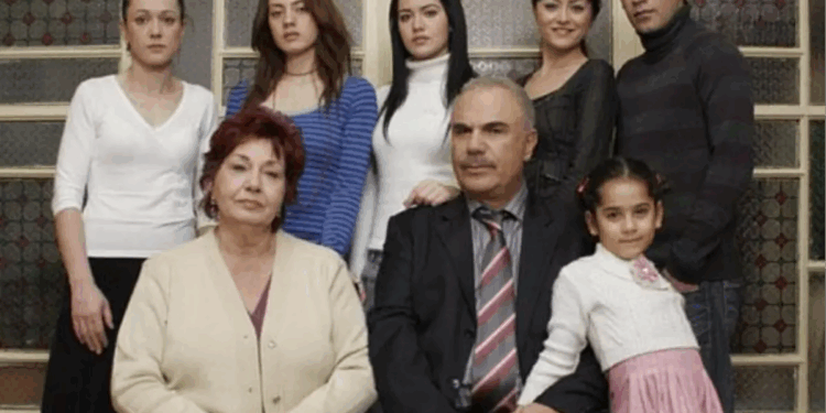 “Yaprak Dökümü”nün Ayşəsi illər sonra - FOTOLAR