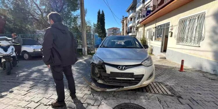 Minik avtomobili və motosiklet toqquşdu: 2 yaralı