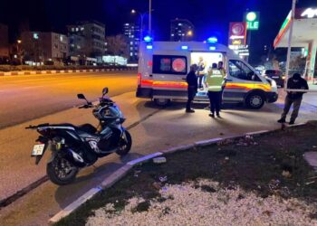 Minik avtomobili və moped toqquşdu: 1 yaralı