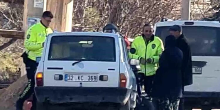 Elektrikli velosiped və minik avtomobili toqquşdu: 2 yaralı