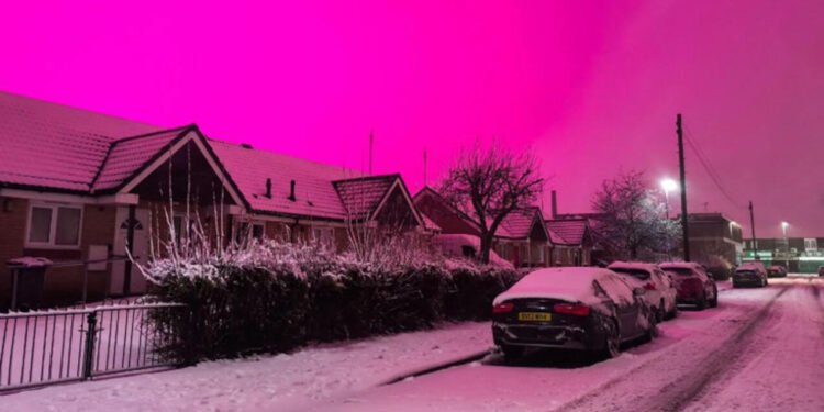 Qeyri-adi təbiət hadisəsi yoxsa texnologiyanın oyunu? - FOTOLAR