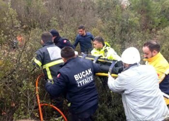 Avtomobil uçurumdan aşdı: 1 yaralı