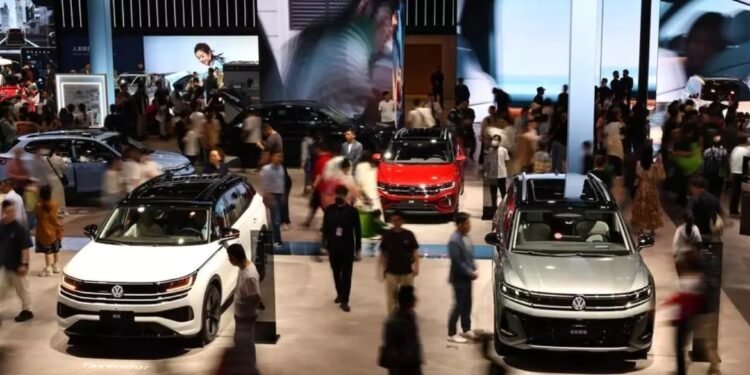 “Volkswagen Qrupu” 2025-ci ildə Çin bazarında 2,69 milyon avtomobil təhvil verib