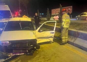 2 avtomobil toqquşdu: 2 yaralı