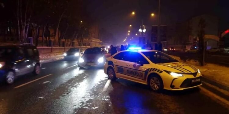 Zəncirvari qəza: 3 yaralı