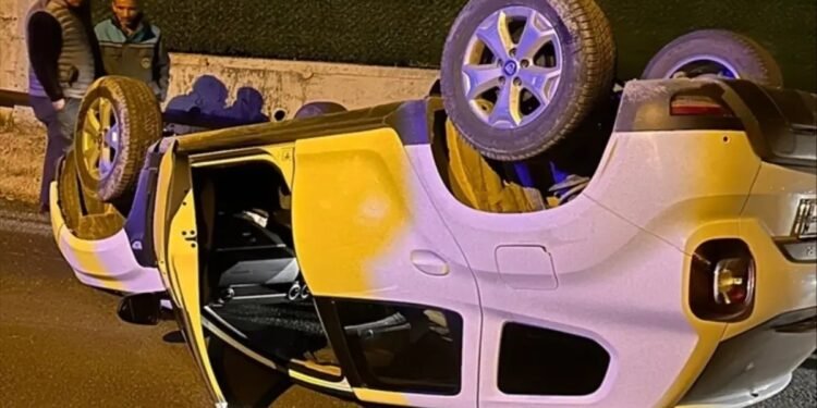 Avtomobil aşdı: Sürücü yaralandı