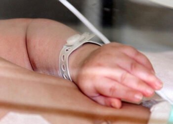 8 nəvəsi var, 10-cu uşağını dünyaya gətirdi – FOTO