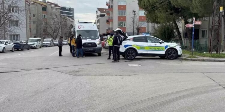 Minik avtomobili və motosiklet toqquşdu: 1 yaralı