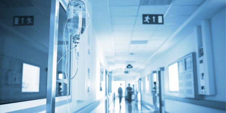 Tibb müəssisələrində aşkarlanan nöqsanlar açıqlanıb