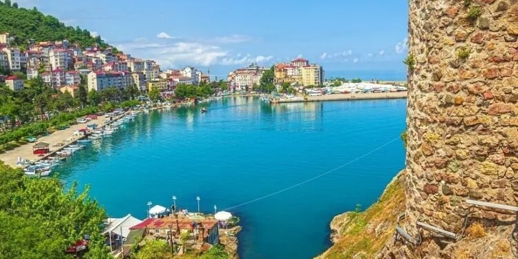 Türkiyənin cənnəti sayılan tarixi Giresun