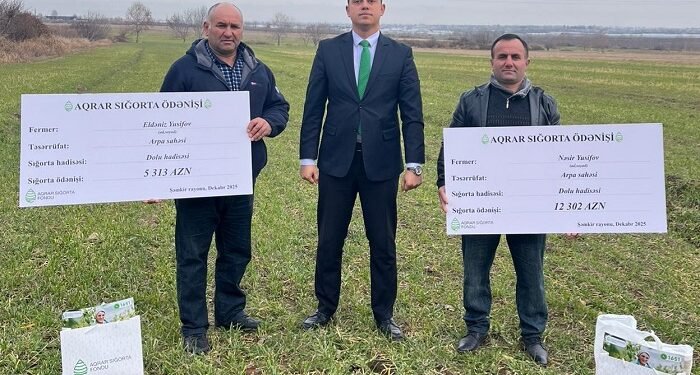 Aqrar Sığorta Fondu Şəmkir və Samuxda fermerlərə sığorta ödənişləri edib