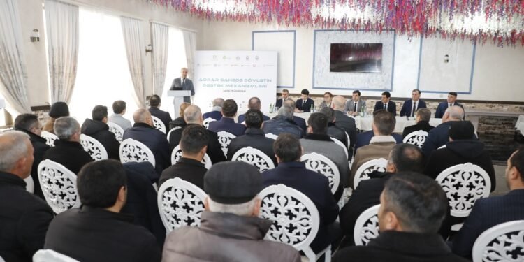 Oğuz rayonunda “Aqrar sahədə dövlətin dəstək mexanizmləri” mövzusunda panel müzakirəsi keçirilib