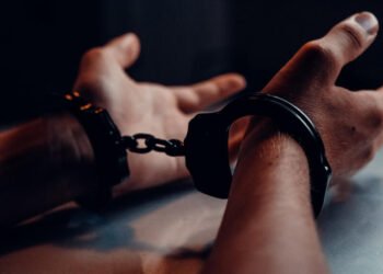 Azyaşlıya qarşı əxlaqsız hərəkət edən 5 nəfər saxlanıldı