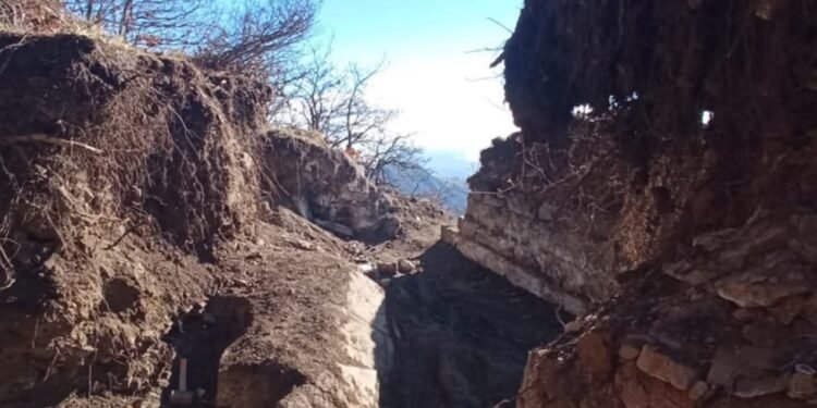 İsmayıllıda “dəfinə axtararkən” tarixi qalanı uçuranlar saxlanıldı