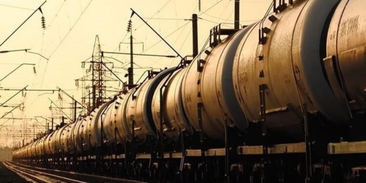 Bakıdan Ermənistana neft məhsullarının növbəti partiyası yola salınıb