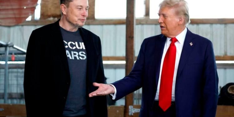 Tramp Maskla İranda internetin bərpasını müzakirə edib