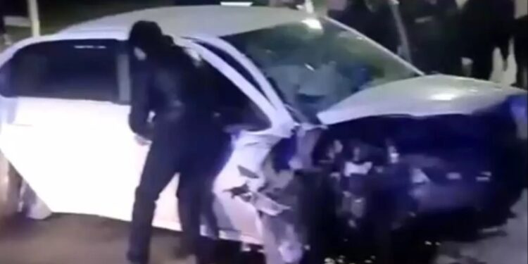 Sürücülük vəsiqəsi olmayan sürücü qəzaya səbəb oldu: 4 yaralı