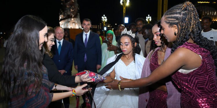 Leyla Əliyeva Əddis-Əbəbədə Adva Zəfər Muzey Kompleksində olub - FOTOLAR