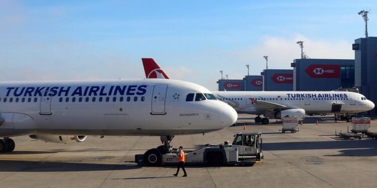 Türk Hava Yolları Tehrana uçuşları ləğv etdi