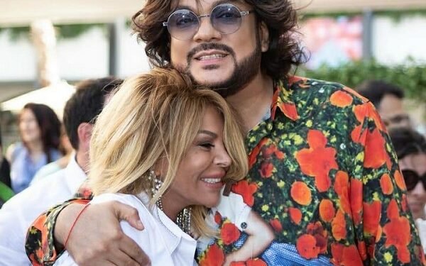 Filipp Kirkorov Aygün Kazımovanı paylaşdı - VİDEO