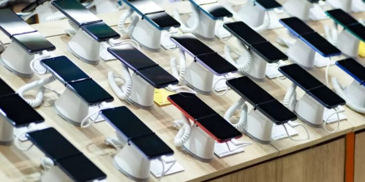 Nəhəng brend rəsmən bazardan çəkildi - Artıq telefon istehsal etməyəcəklər