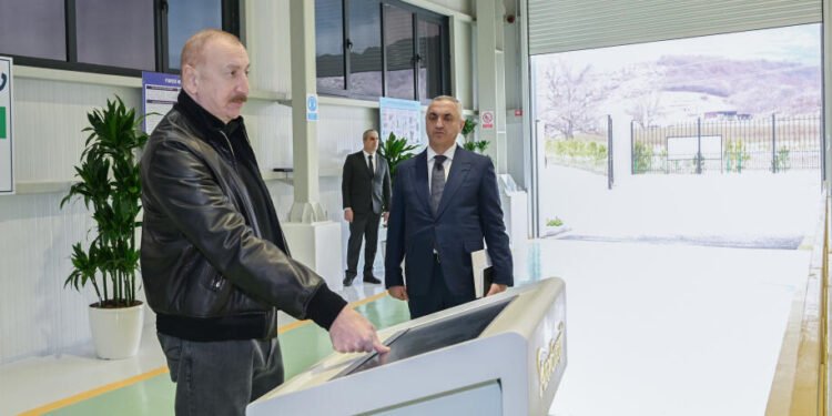 İlham Əliyev Ağdərə rayonunda “Qozlukörpü” Su Elektrik Stansiyasının açılışında iştirak edib - FOTOLAR