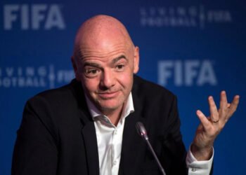 Maaşı 4 dəfə ARTDI