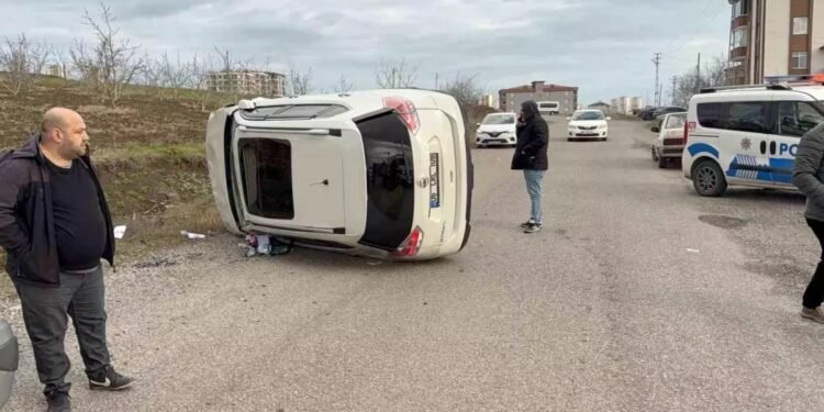 Avtomobil aşdı: 3 yaralı