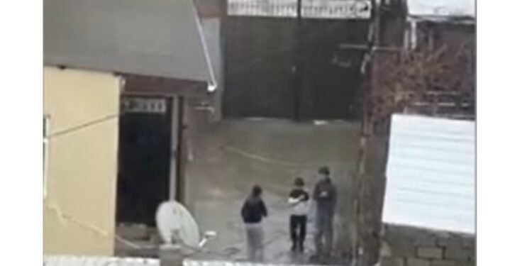 Təsadüfi çəkilişdə böyük mənzərə: 3 uşaqdan şəhidlərə hörmət - VİDEO