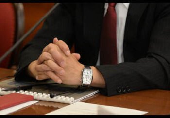 “By Məhsəti” qadın salonu istehlakçı hüquqlarını pozmaqda ittiham olunur