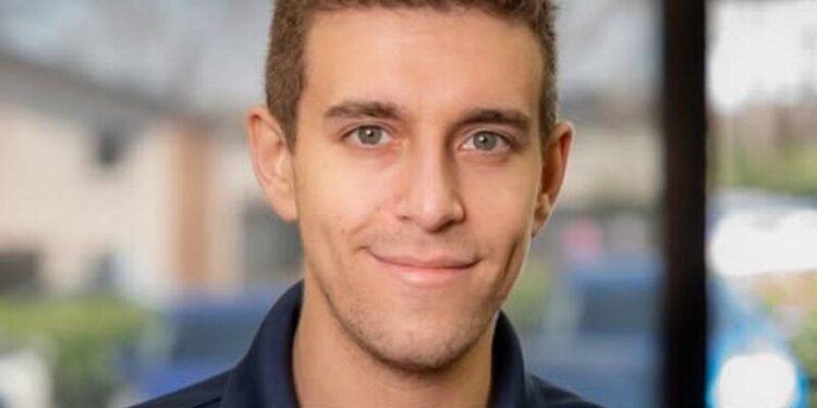 Əslən Bakıdan olan amerikalı qrossmeysterin ölüm səbəbi açıqlandı