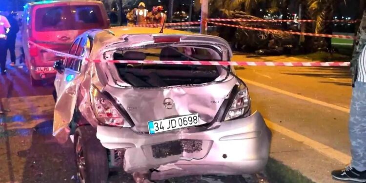 Avtomobil aşdı: 2 yaralı