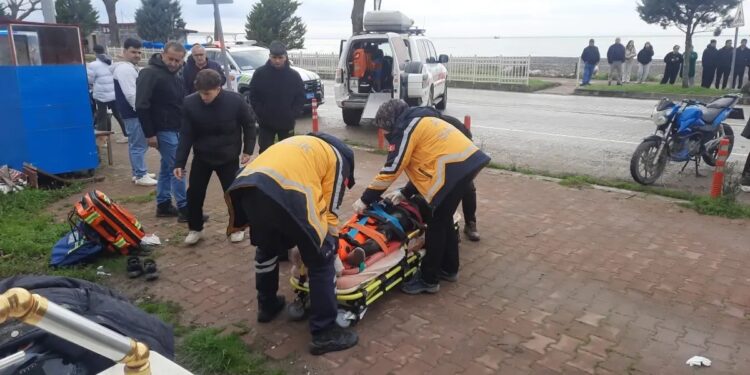 Minik avtomobili və motosiklet toqquşdu: 1 yaralı