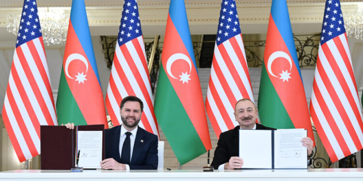 Bakıda “Azərbaycan Respublikası Hökuməti ilə Amerika Birləşmiş Ştatları Hökuməti arasında Strateji Tərəfdaşlıq Xartiyası”nın imzalanma mərasimi keçirilib - FOTOLAR