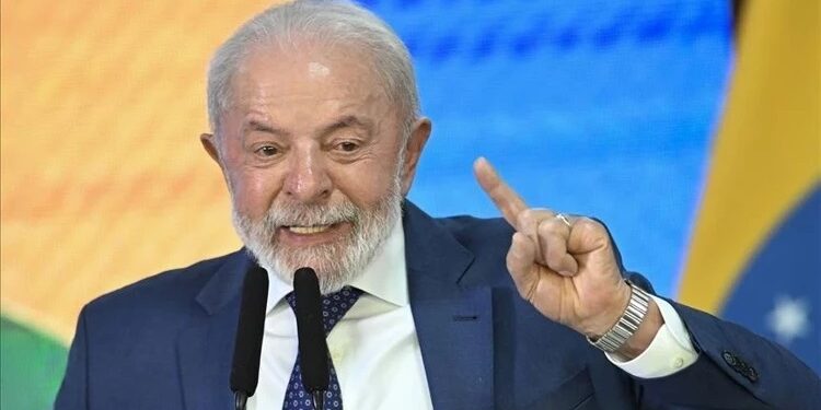 Brazilya Prezidenti: Maduro öz ölkəsində mühakimə edilməlidi