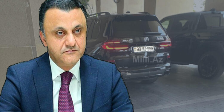 Vüqar Qurbanov 300 minlik avtomobil sürürmüş - Nömrəsi də xüsusi seçilib - FOTO